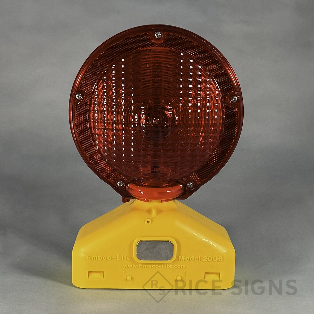 https://www.ricesigns.com/barricade-lights/BL-LED-R.webp